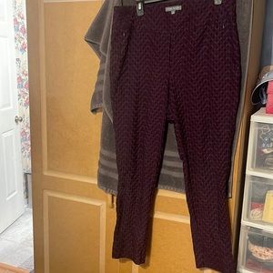 Beautiful pair of stretchy dress pants with front pockets and faux back pocket